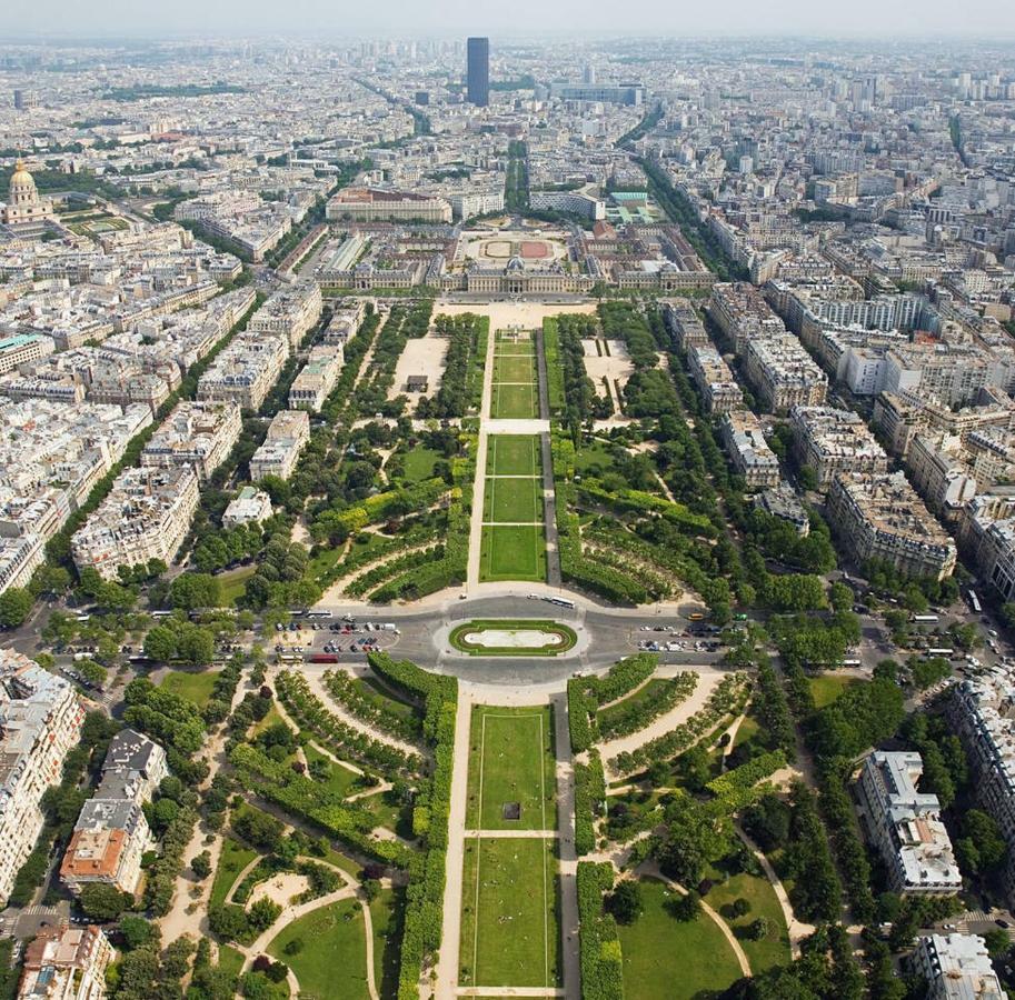 Charmant Studio Neuf Proche Tour Eiffel París Exterior foto